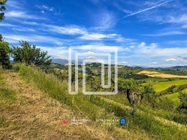 Rustico in vendita a Penne, Abruzzo
