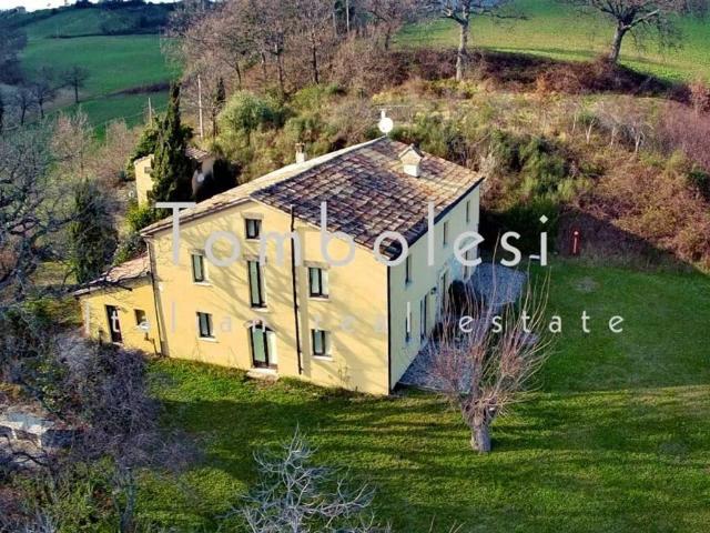 Rustico in vendita a Marche, Pesaro E Urbino