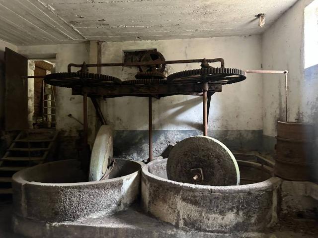 Rustico in vendita a Perinaldo, Provincia di Imperia