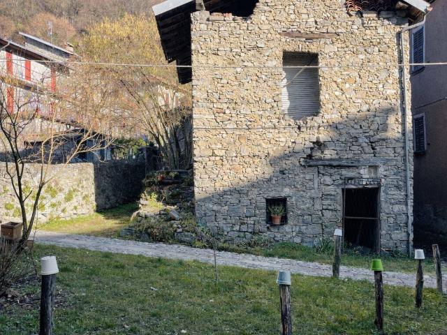 Rustico in vendita a Bologna, Perledo