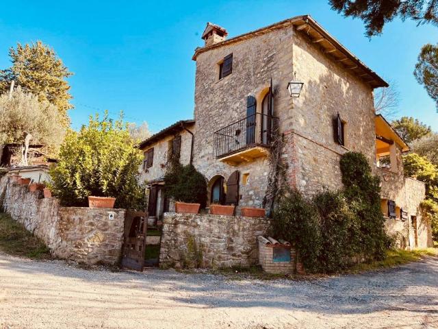 Rustico in vendita a Cenerente, Umbria