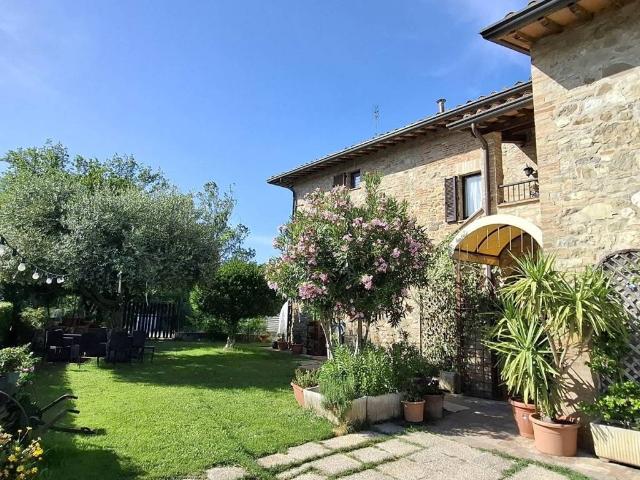 Rustico in vendita a Cenerente, Umbria