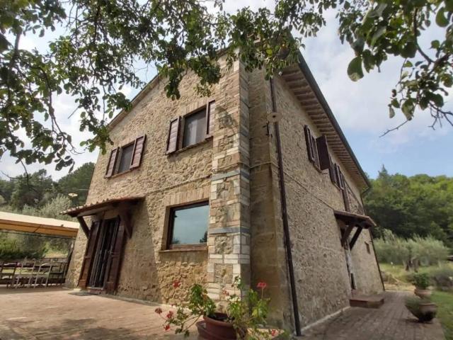 Rustico in vendita a Cenerente, Umbria