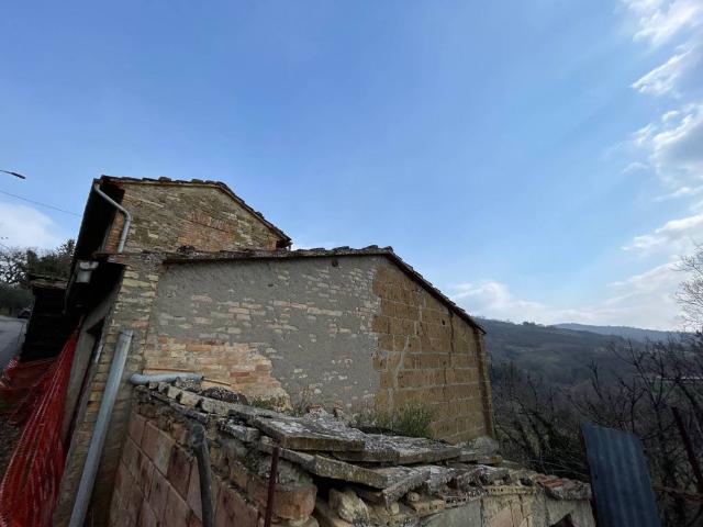 Rustico in vendita a Randolo, Cenerente