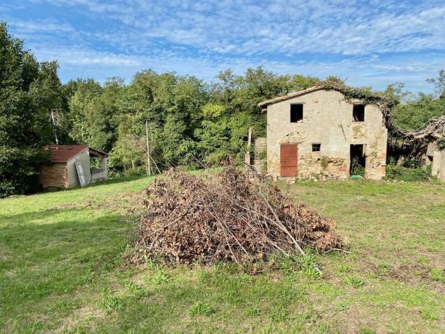 Rustico in vendita a Sant'Erminio, Cenerente