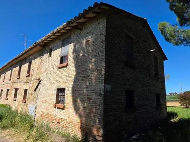 Rustico in vendita a Pila, Cenerente