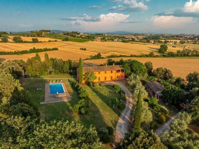 Rustico in vendita a Pila, Cenerente