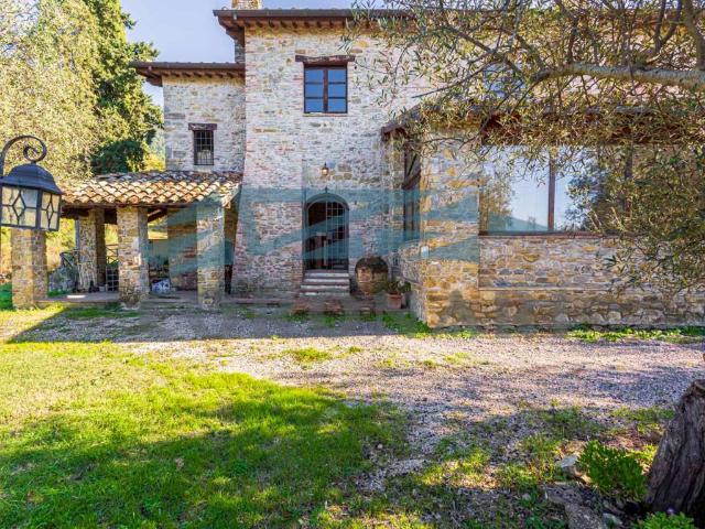 Rustico in vendita a Compresso Nuovo, Cenerente