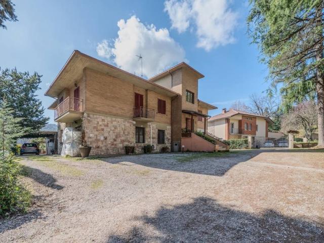 Rustico in vendita a Sant'Erminio, Cenerente