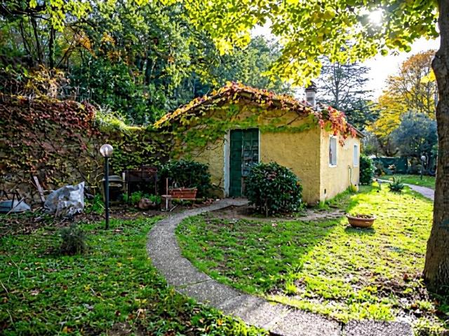 Rustico in vendita a Marche, Pesaro E Urbino