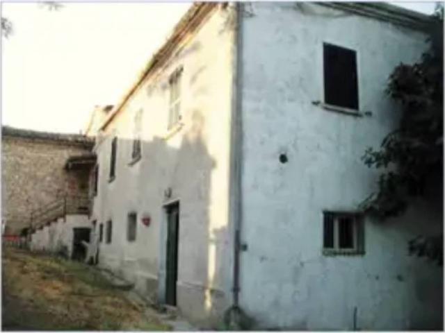 Rustico in vendita a Naro, Marche