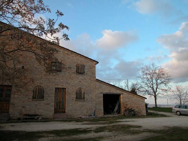 Rustico in vendita a Ginestreto, Pesaro