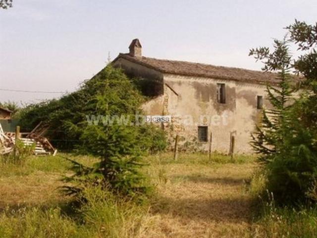 Rustico in vendita a Cerreto, Marche