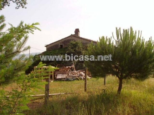 Rustico in vendita a Cerreto, Pesaro
