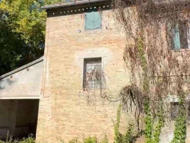 Rustico in vendita a Torraccia, Marche