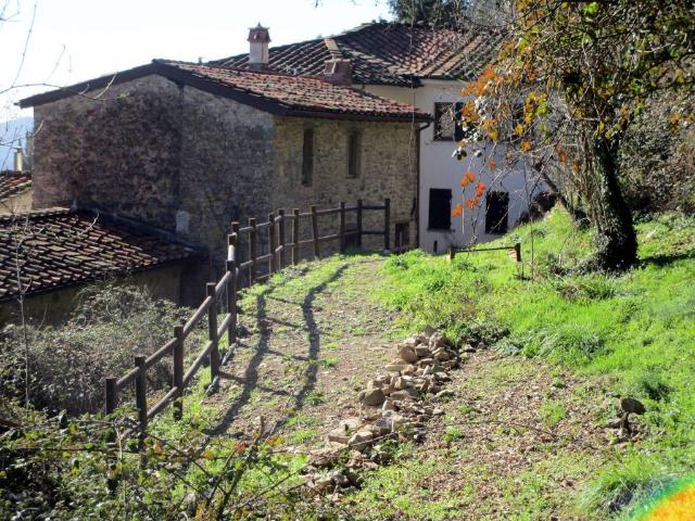 Rustico in vendita a Unione dei comuni Media Valle del Serchio, Pescaglia