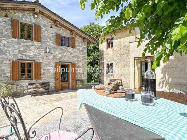 Rustico in vendita a Unione dei comuni Media Valle del Serchio, Pescaglia