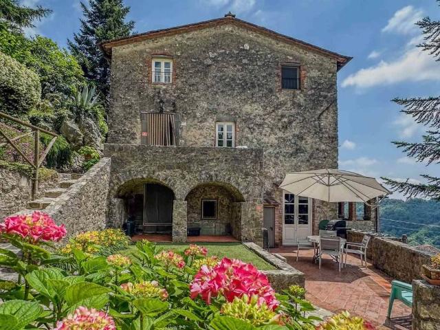 Rustico in vendita a Unione dei comuni Media Valle del Serchio, Pescaglia