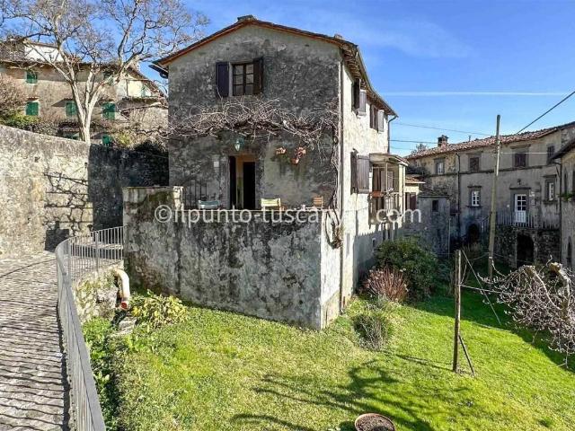 Rustico in vendita a Unione dei comuni Media Valle del Serchio, Pescaglia