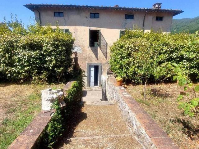 Rustico in vendita a Unione dei comuni Media Valle del Serchio, Pescaglia