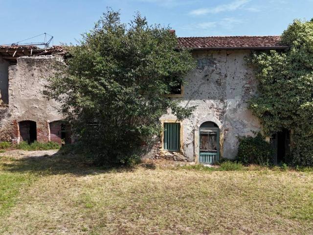 Rustico in vendita a Arcè, Pescantina