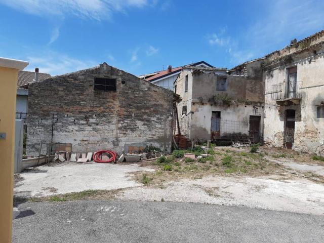Rustico in vendita a Pescara Colli, Pescara