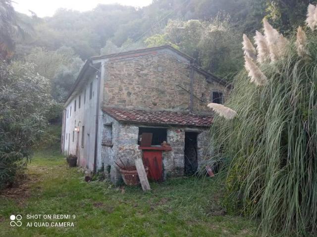 Rustico in vendita a Castelvecchio, Uzzano E Castello