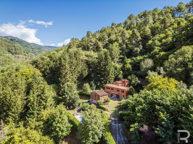 Rustico in vendita a Medicina, Uzzano E Castello