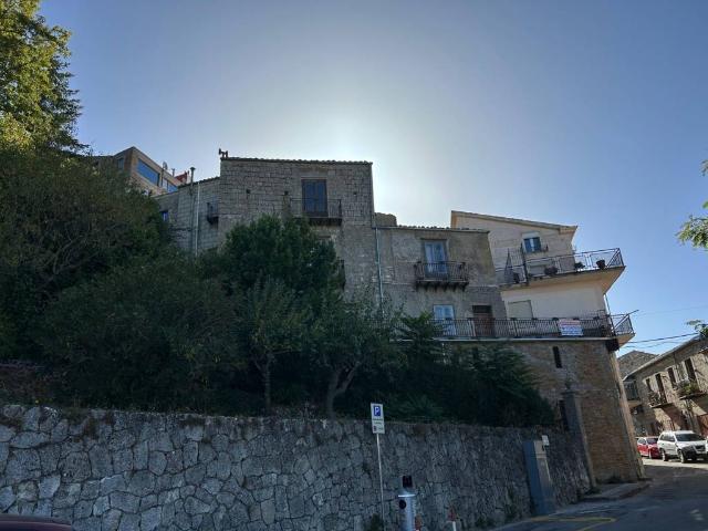 Rustico in vendita a Petralia Soprana, Sicilia