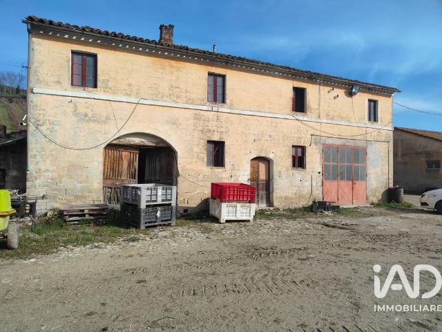 Rustico in vendita a Marche, Fermo