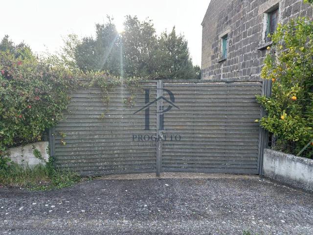 Rustico in vendita a Piana Di Monte Verna, Campania