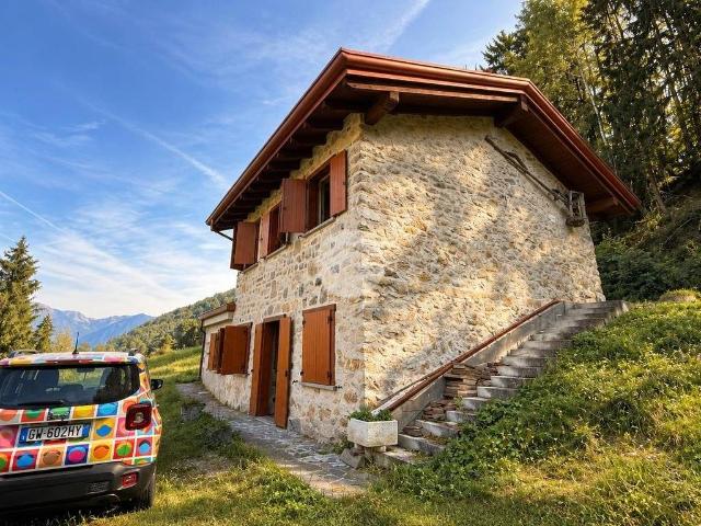 Rustico in vendita a Piancogno, Brescia