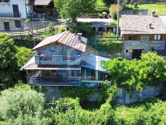 Rustico in vendita a Comunità montana della valle Camonica, Piancogno