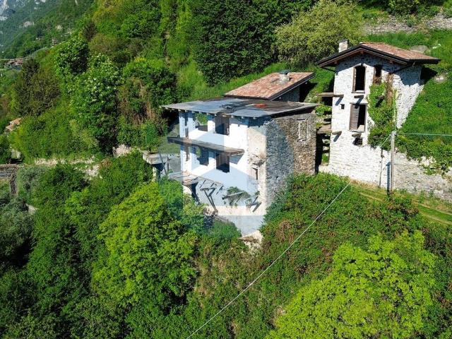 Rustico in vendita a Comunità montana della valle Camonica, Piancogno