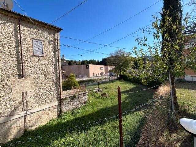 Rustico in vendita a Piandimeleto, Pesaro e Urbino