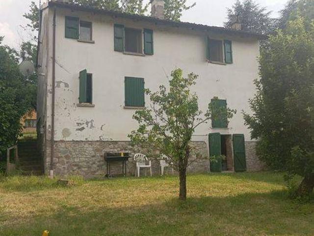Rustico in vendita a Nibbiano, Reggio Emilia