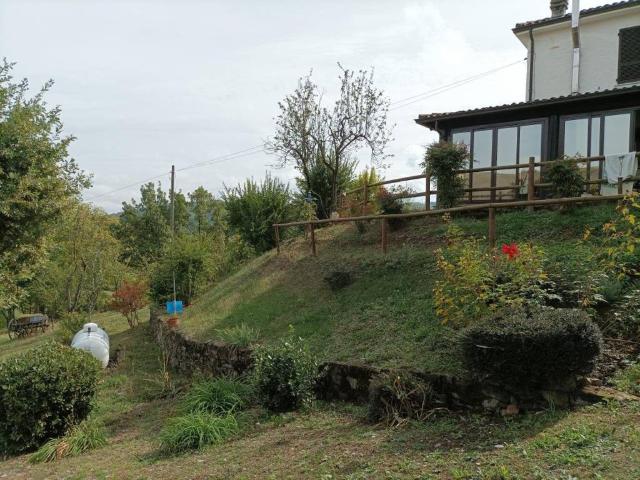 Rustico in vendita a Nibbiano, Reggio Emilia