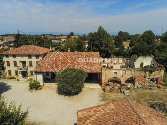 Rustico in vendita a Vaccarino, Piazzola sul Brenta