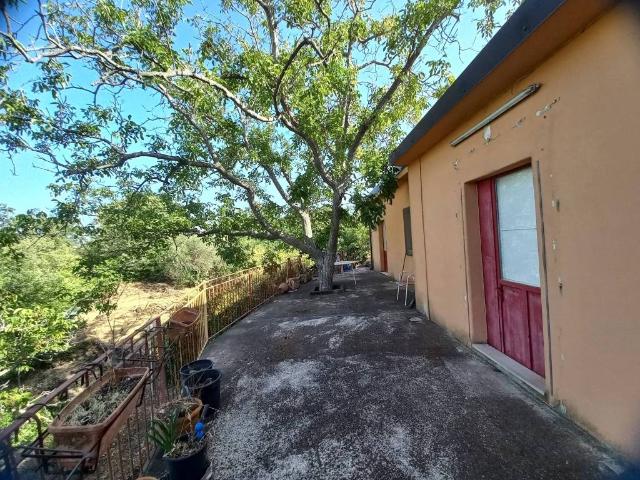Rustico in vendita a Piedimonte Etneo, Sicilia