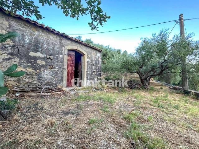 Rustico in vendita a Piedimonte Etneo, Sicilia