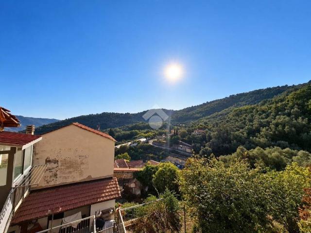 Rustico in vendita a Boscomare, Pietrabruna