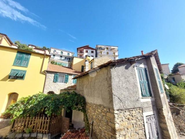 Rustico in vendita a Pietrabruna, Liguria
