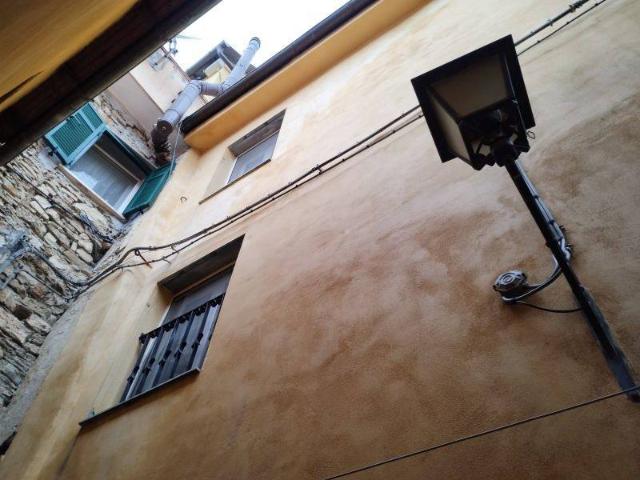 Rustico in vendita a Pietrabruna, Liguria