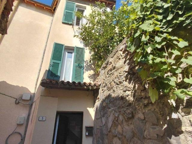 Rustico in vendita a Pietrabruna, Liguria