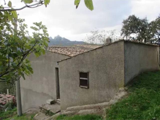 Rustico in vendita a Pietrapertosa, Basilicata