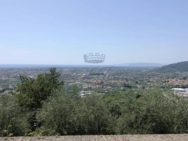 Rustico in vendita a Solaio, Tonfano