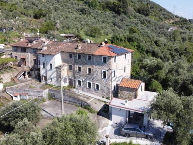Rustico in vendita a Tonfano, Toscana