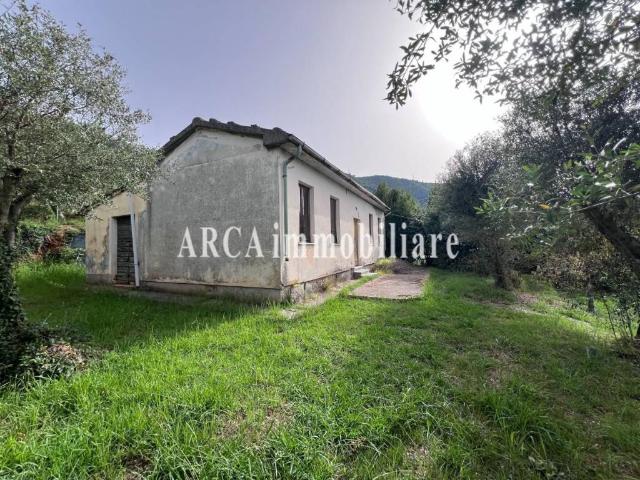 Rustico in vendita a Tonfano, Toscana