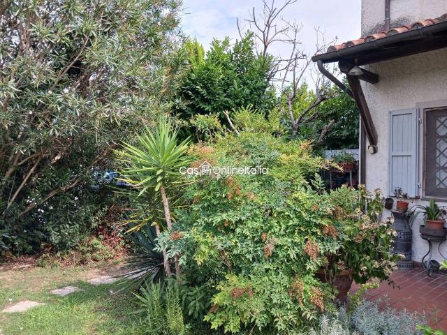 Rustico in vendita a Vaiana, Forte Dei Marmi