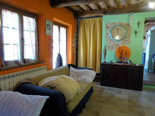 Rustico in vendita a Tonfano, Toscana